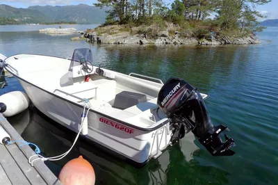 Extra boat 1: 