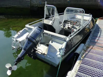 Extra boat: