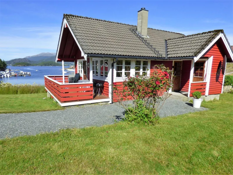 Magne Eides Fjordhytte H31